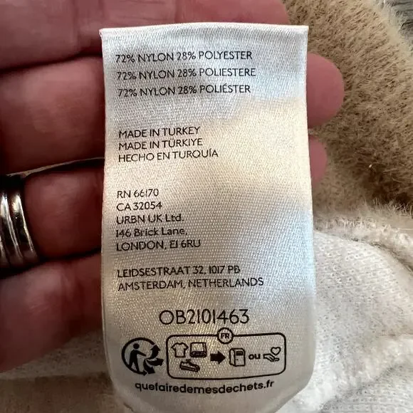 Maeve Anthropologie Cozy Ringer Oversized Sweater Fuzzy Cozy NWOT Small Medium - Picture 6 of 6